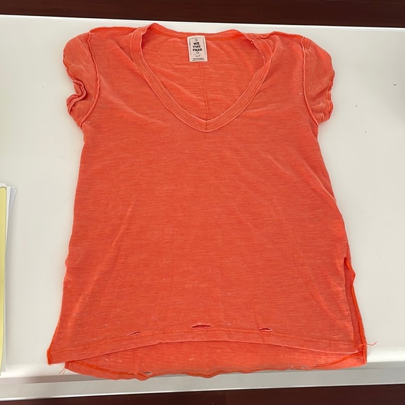 EUC - We The Free  distressed v- neck t-shirt - Picture 1 of 4